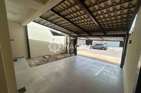 Sobrado para venda, 3 quarto(s),  Setor Faiçalville, Goiânia