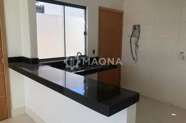 Casa 2 quartos, 1 suíte para venda no Jardim Veneza, Aparecida De Goiania
