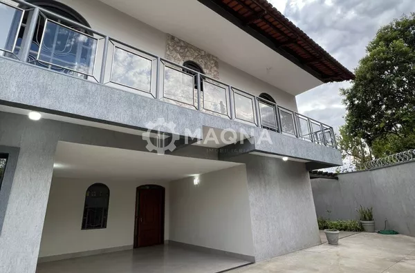 Casa para venda, 4 quarto(s),  Jardim América, Goiânia