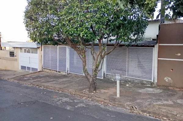 Casa para venda, 4 quarto(s),  Núcleo Habitacional Nova Marília, Marilia