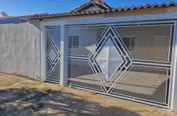 Casa para venda, 3 quarto(s),  Jardim Lavínia, Marilia