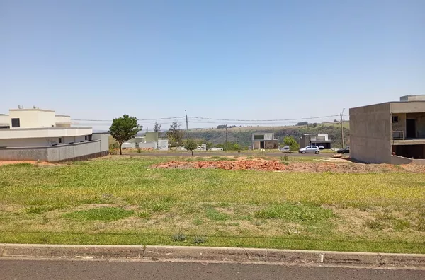 Terreno para venda,  Loteamento Residencial E Comercial Fazenda São Sebastião, Marilia