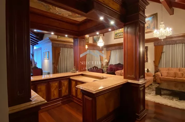 Luxuosa Residência no Centro de Gramado - RS - Foto 5