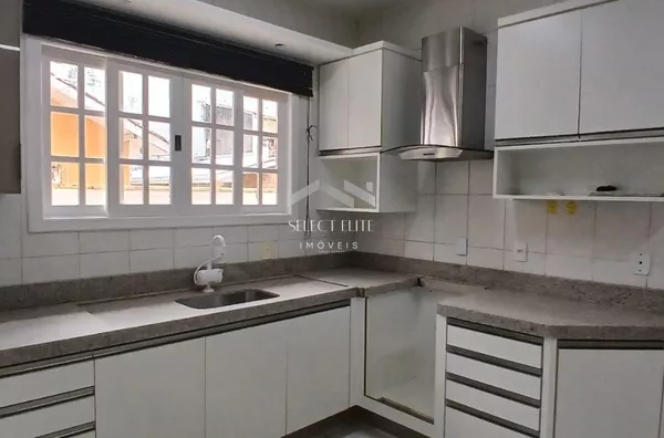 Sobrado para venda, 5 quarto(s),  Balneário, Florianópolis - Foto 6