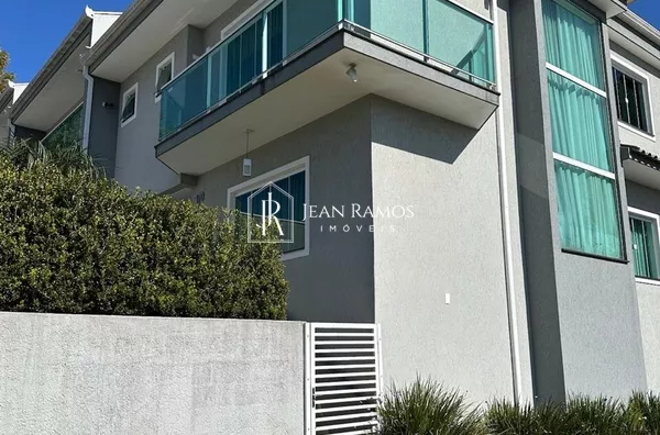 Sobrado de esquina com amplo quintal para venda,  Xaxim, Curitiba - Foto 6