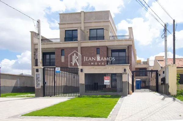 Sobrado para , 4 quarto(s),  Xaxim, Curitiba - Foto 1