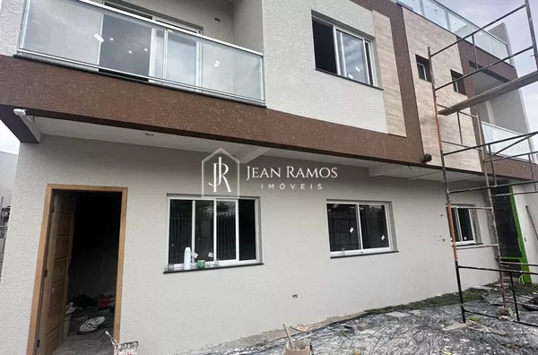 Amplo Sobrado de frente para a rua  para venda,  Alto Boqueirão, Curitiba - Foto 2