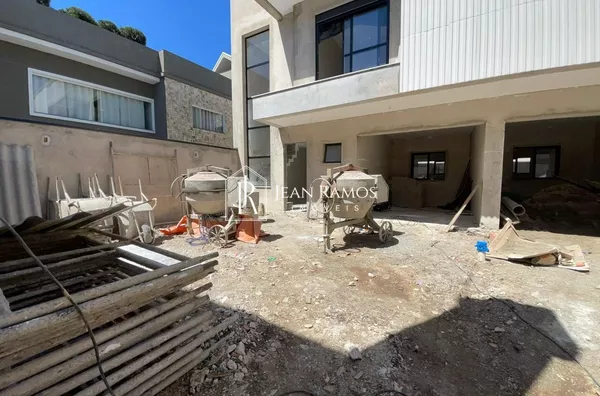 Sobrado para venda,  no Boqueirão, Curitiba - Foto 2