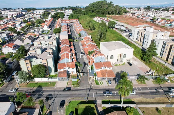 Sobrado para venda, 3 quarto(s),  Xaxim, Curitiba - Foto 2