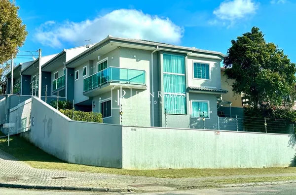 Sobrado de esquina com amplo quintal para venda,  Xaxim, Curitiba - Foto 4
