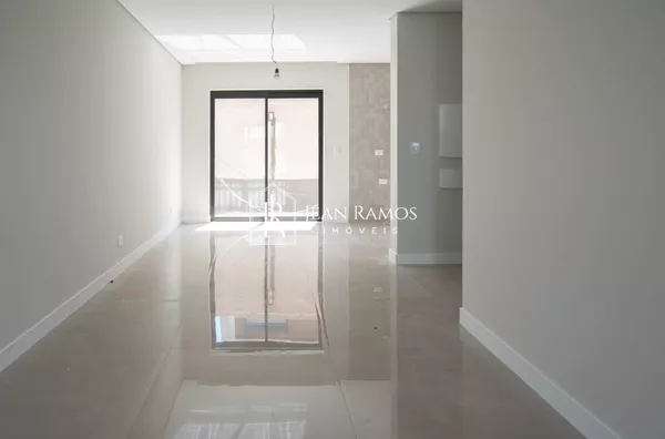 Sobrado com 4 dormitórios à venda, 161 m² por R$ 760000 - Xaxim - Curitiba/PR - Foto 3