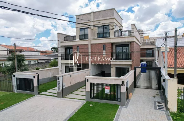Sobrado com 4 dormitórios à venda, 161 m² por R$ 760000 - Xaxim - Curitiba/PR - Foto 1