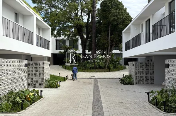 Sobrado para venda, 3 quarto(s),  Guabirotuba, Curitiba - Foto 5