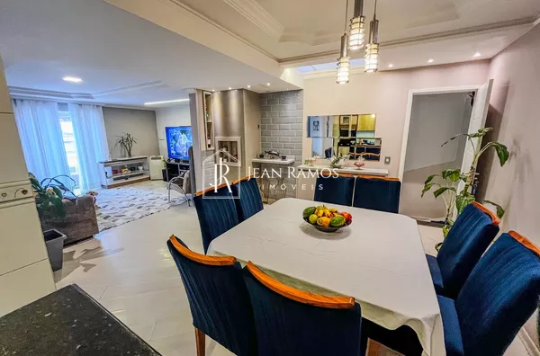 Sobrado residencial com ampla sala comercial para venda,  Sítio Cercado, Curitiba - Foto 1