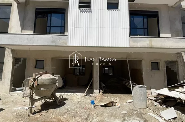 Sobrado para venda,  no Boqueirão, Curitiba - Foto 1