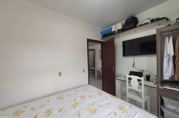 Casa à Venda na Praia em Governador Celso Ramos – 4 Quartos, Escritura Pública e Garagem Coberta - Foto 14