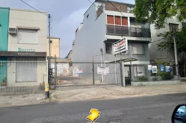 Terreno à Venda e Aluguel  no Bairro Santana – Porto Alegre | Residencial ou Comercial