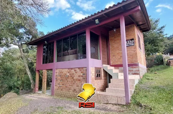 Casa mobiliada à Venda - 2 Quartos – no bairro Vila Nova, Porto Alegre/RS