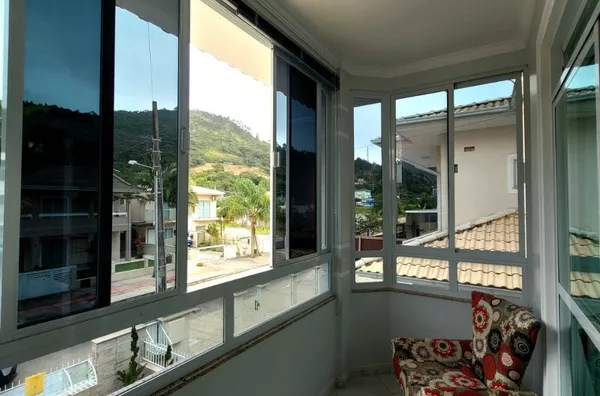 Casa Espetacular com Piscina e Jardim na Praia de Palmas – 360m² de Terreno - Foto 8