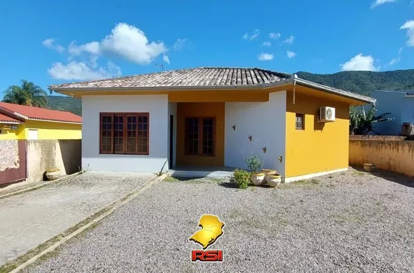 Casa 4 quartos para aluguel temporada,  Fazenda Da Armacao, Governador Celso Ramos