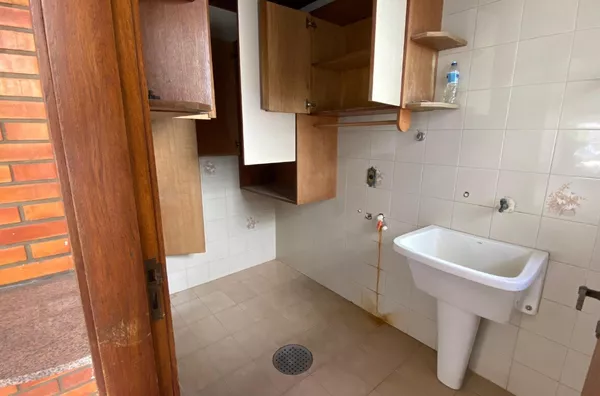 Casa à Venda, 3 Quartos com Piscina à Venda no Bairro Santana – 224m² Privativos | Porto Alegre - Foto 16