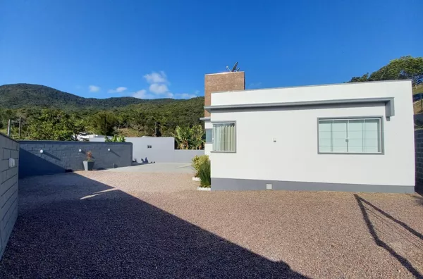 Casa Mobiliada com Terreno Amplo – 1.900m² no Bairro Dona Lucinda! - Foto 15