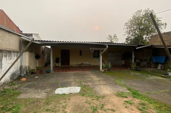 Terreno com 2 casas no pátio gerando Renda na Vila João Pessoa – Porto Alegre - Foto 8