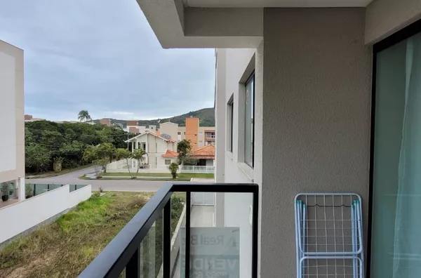 Apartamento 2 quartos Mobiliado a 600m da Praia de Palmas - SANTA CATARINA - Foto 1