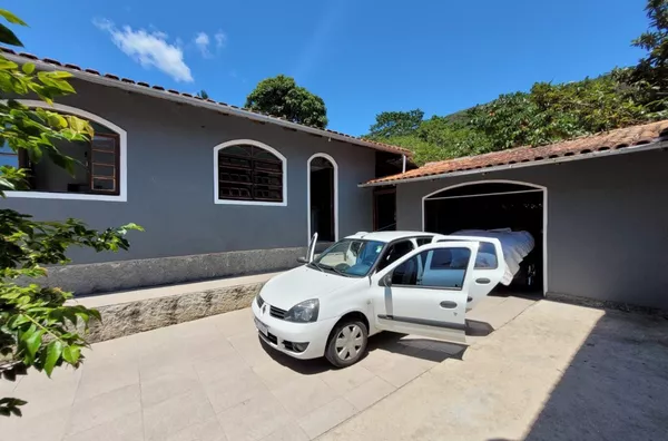 Casa com 3 Dormitórios e Terreno Amplo a 500m do Mar em Calheiros – R$ 500 mil - Foto 21