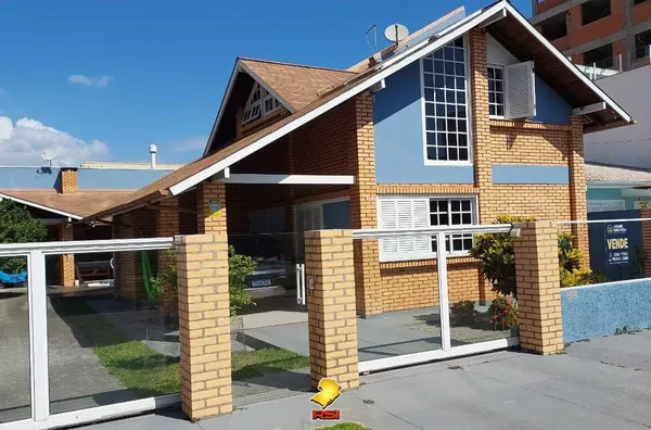 Casa para venda com 3 quartos, mobiliada -  Praia Grande, Governador Celso Ramos