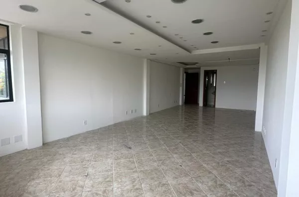 Sala comercial para aluguel,  Cavalhada, Porto Alegre - Foto 4