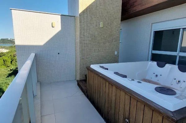 Cobertura Frente Mar à Venda na Praia de Palmas – 4 Dorms, 230m² Privativos, Ofurô e Alto Padrão - Foto 26