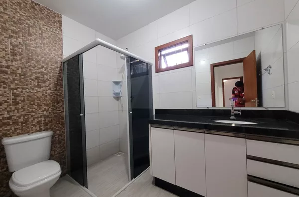 Casa com Terreno de 730m² no Canto dos Ganchos – Espaço, Privacidade e Potencial! - Foto 8
