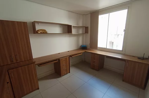 Sala comercial 77m² - Mobiliada  - Centro Histórico, Porto Alegre