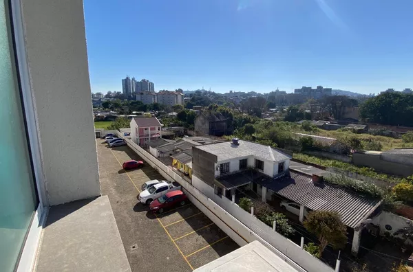 Apartamento com 2 quartos e 66m² à Venda no bairro Camaquã, Porto Alegre - Foto 8