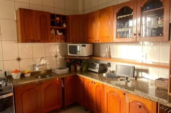 Apartamento Semi-Mobiliado com 3 Quartos e Suíte no Bairro Independência – Porto Alegre - Foto 13