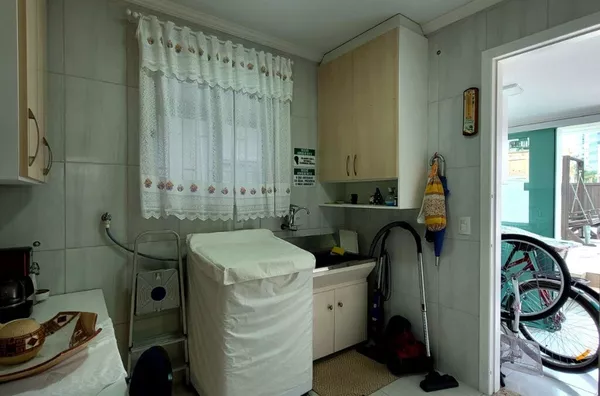 Casa Espetacular com Piscina e Jardim na Praia de Palmas – 360m² de Terreno - Foto 20