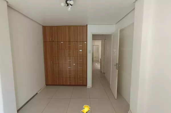 Sala comercial 77m² - Mobiliada  - Centro Histórico, Porto Alegre