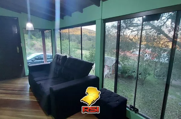 Casa mobiliada à Venda - 2 Quartos – no bairro Vila Nova, Porto Alegre/RS