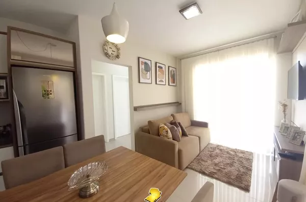 Casa Mobiliada com Terreno Amplo – 1.900m² no Bairro Dona Lucinda!