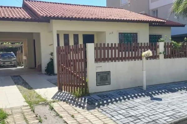 Casa para aluguel TEMPORADA,  Praia Grande, Governador Celso Ramos