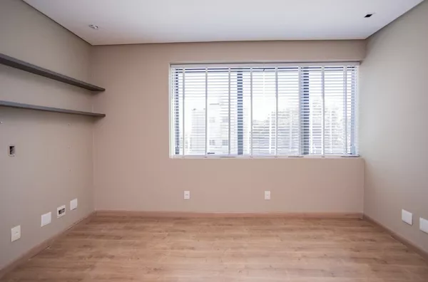 Sala Comercial no Edifício Austin para Locação – Av. Carlos Gomes | Porto Alegre - Foto 13