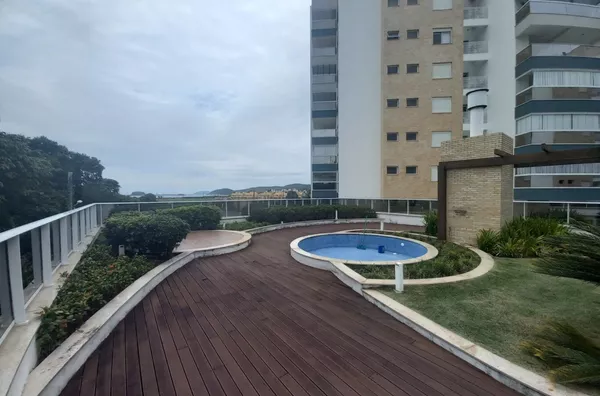 Apartamento Mobiliado com 3 Suítes a 200m da Praia de Palmas – 2 Vagas e Vista Mar - Foto 13