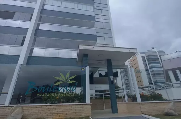 Apartamento Mobiliado com 3 Suítes a 200m da Praia de Palmas – 2 Vagas e Vista Mar