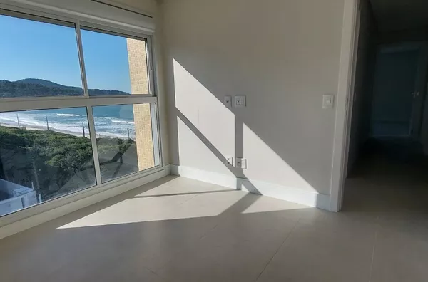 Cobertura Frente Mar à Venda na Praia de Palmas – 4 Dorms, 230m² Privativos, Ofurô e Alto Padrão - Foto 16