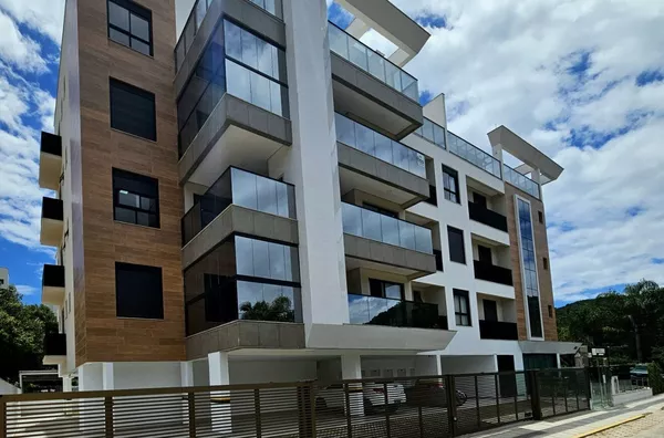Apartamento a 80 Metros do Mar! 2 Suítes, Mobiliado e Pronto para Morar - Praia de Palmas - Foto 11