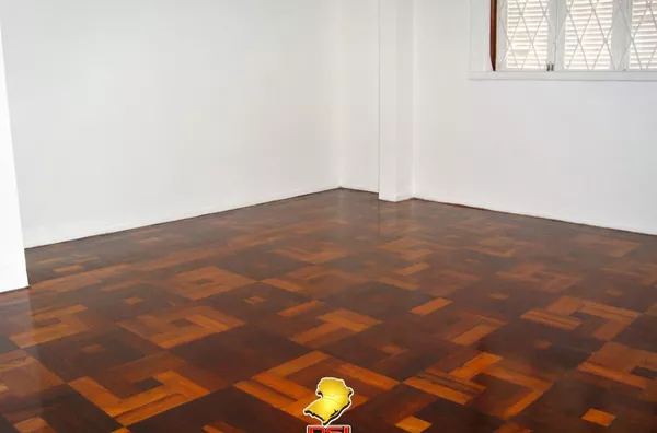 Apartamento com 3 Dormitórios, Lareira e Renda Garantida no Petrópolis – Porto Alegre