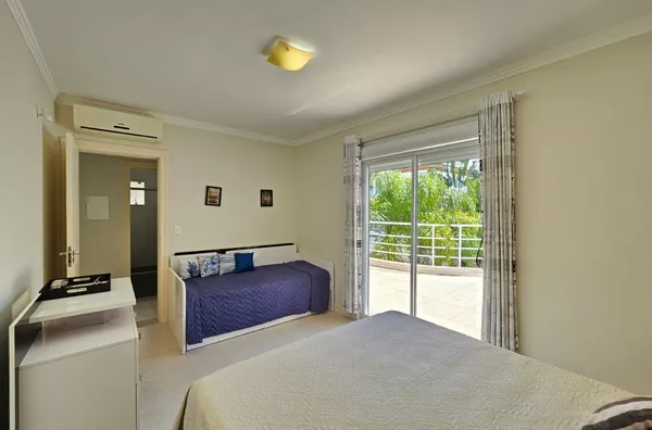 Casa Alto Padrão com Piscina na Praia de Palmas – 420m² de terreno, Mobiliada e Pronta para Morar! - Foto 14