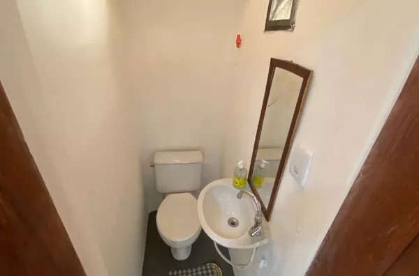 Apartamento à Venda com 3 dormitórios e vaga no bairro Praia de Belas — 390 mil - Foto 4