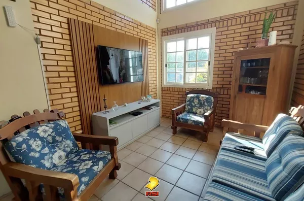 Casa para venda com 3 quartos, mobiliada -  Praia Grande, Governador Celso Ramos